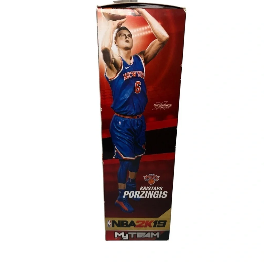 McFarlane NBA 2k19 ~ Kristaps Porzingis ~ My Team ~ Series 1 ~ Knicks ~ Celtics - Picture 4 of 9